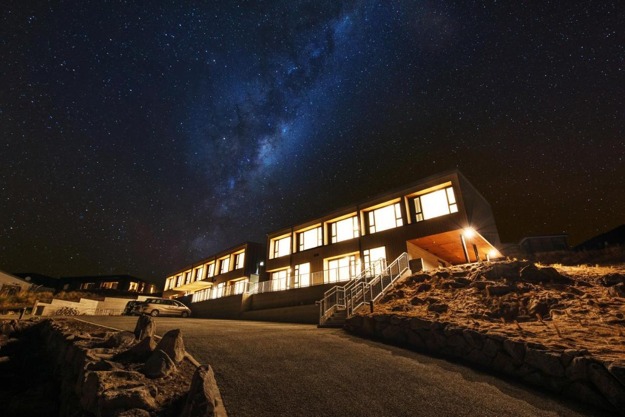 Galaxy Boutique Hotel Lago Tékapo Exterior foto The Atacama Desert is one of the driest places on Earth.