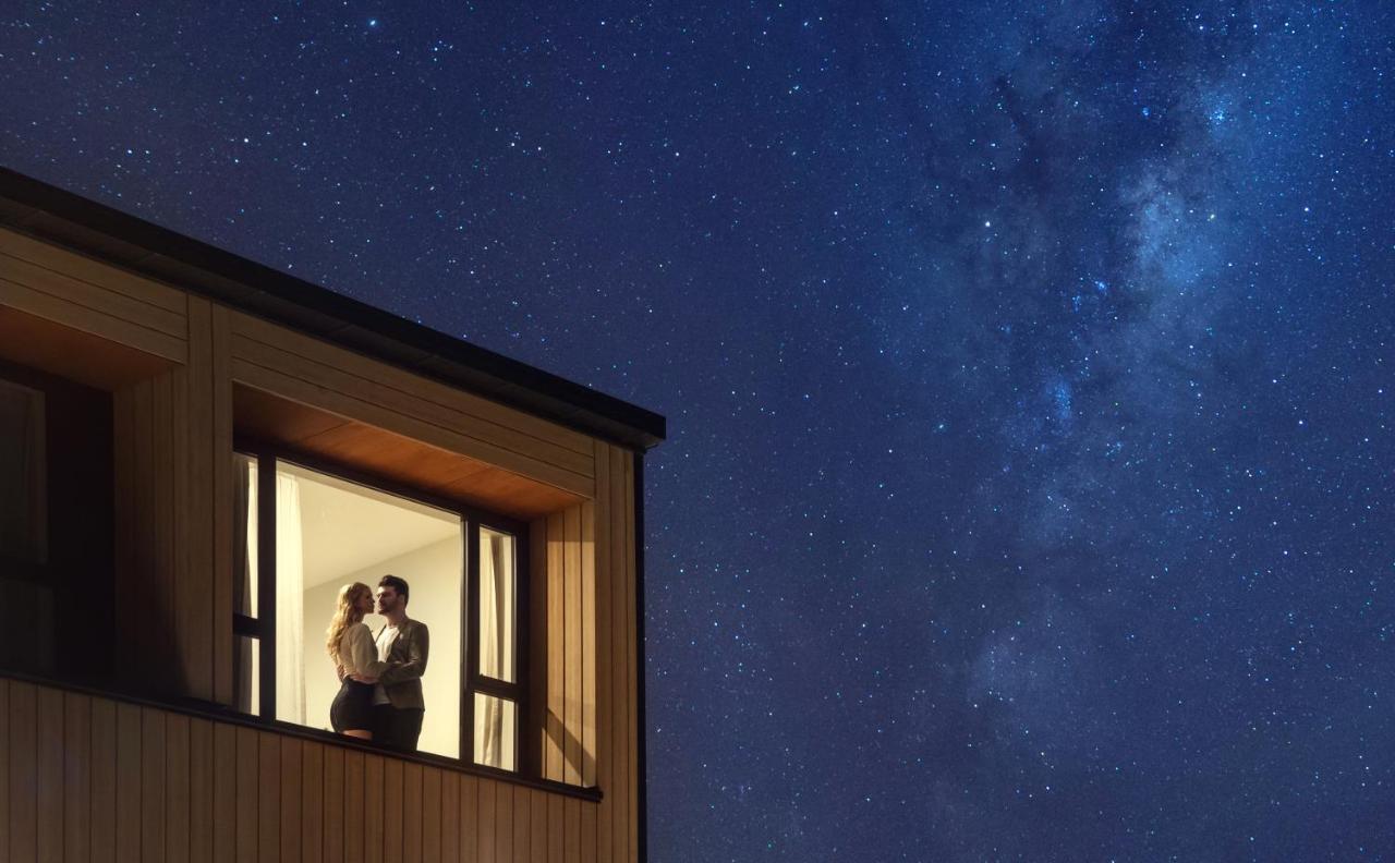 Galaxy Boutique Hotel Lago Tékapo Exterior foto The Milky Way over the Southern Alps